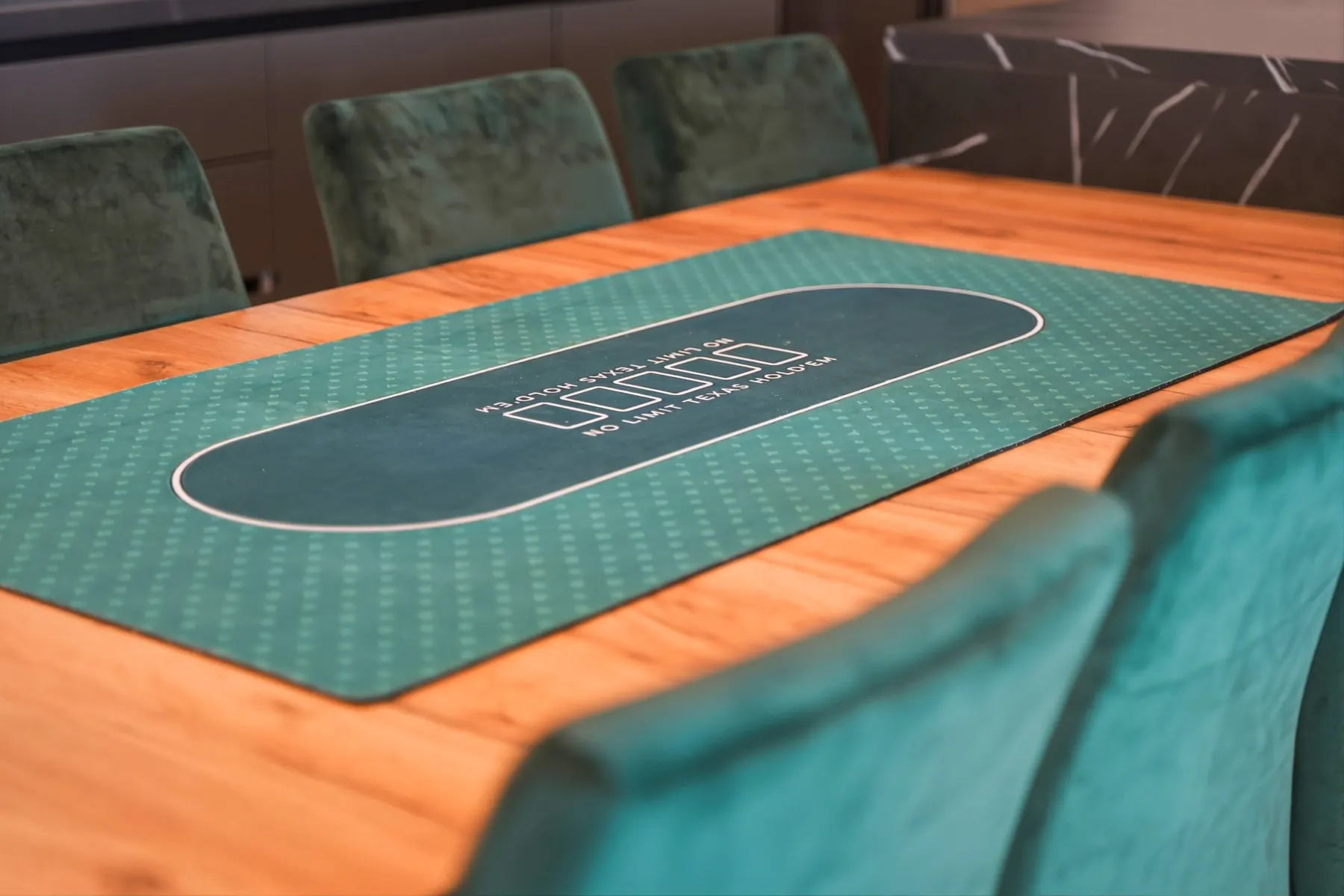Poker table at Villa Medvednica